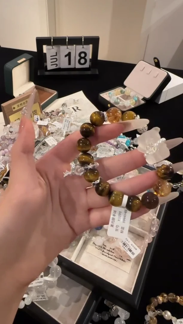 水晶手串合金虎眼石x1098