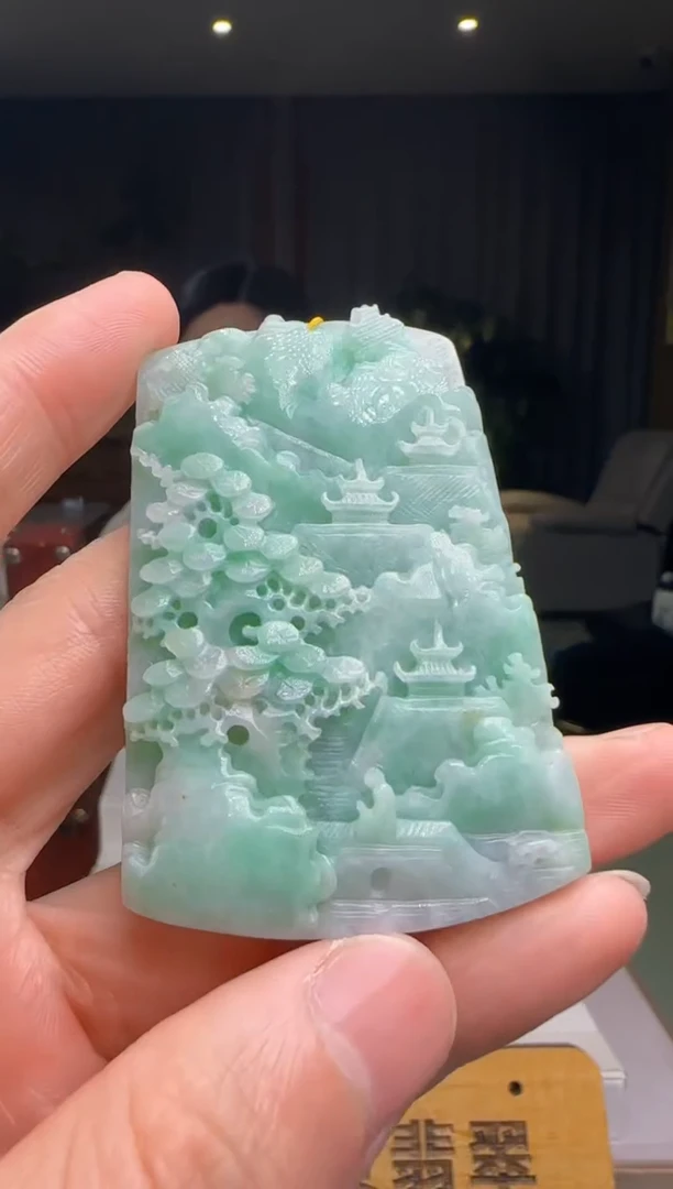 【闪购商品】翡翠吊坠(不含链)未镶嵌DY@@960Q3J14500