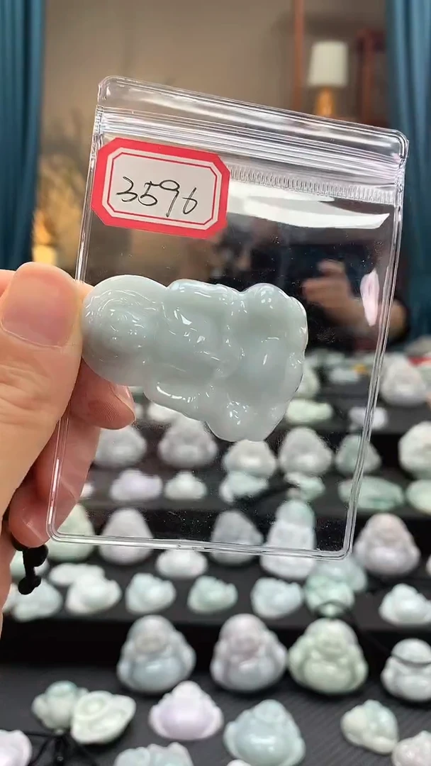 颈饰未镶嵌翡翠观音3596