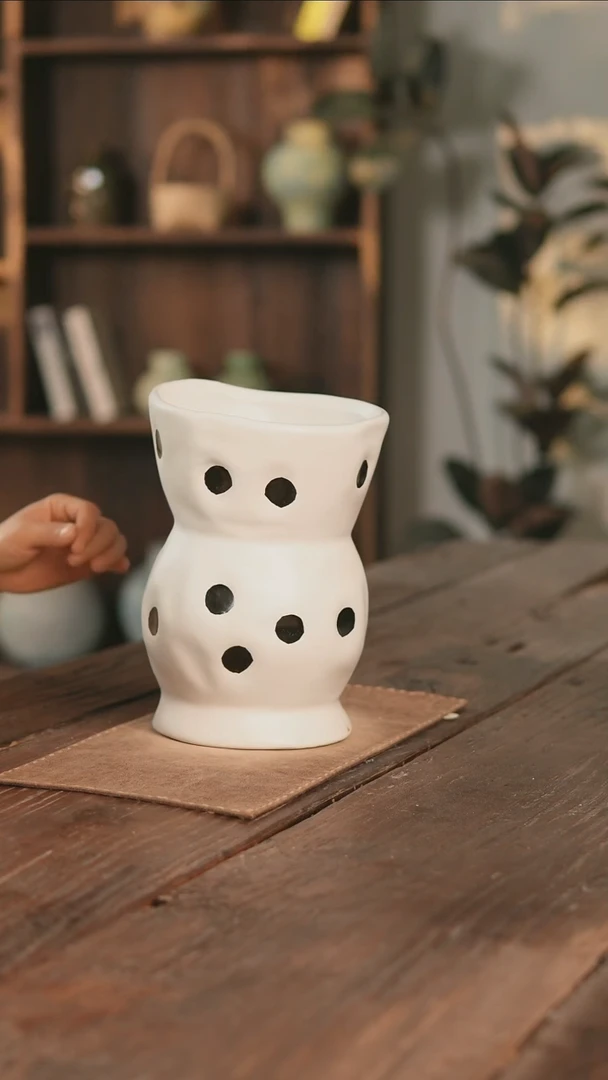 摆件26-207高25口16误差2无孔