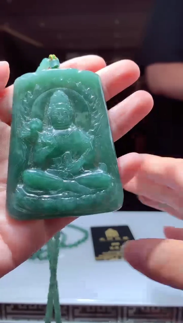 定制翡翠未镶嵌天然翡翠（拍一发一）