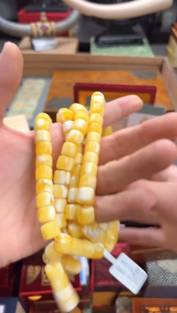 【闪购商品】蜜蜡裸石未镶嵌—————————蜜蜡108桶