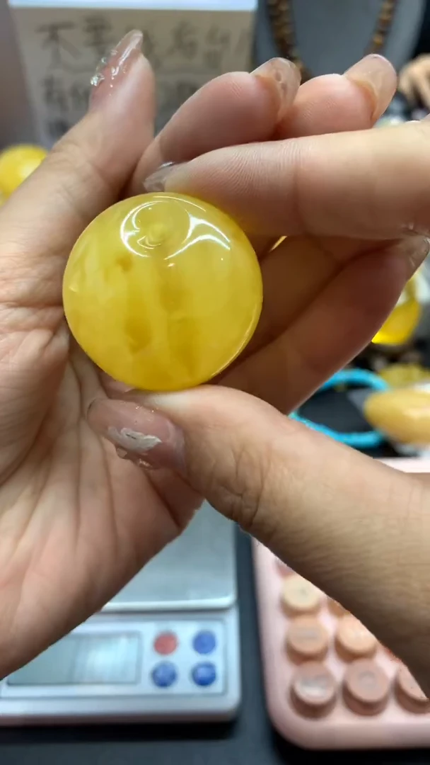 【闪购商品】未镶嵌琥珀珠宝奇石2689