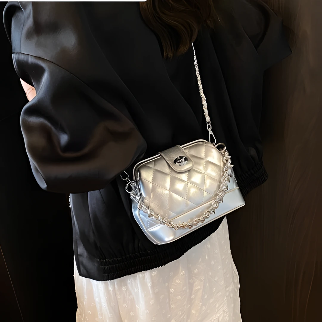 小香风自由报刊盒子包包女2025爆款超火银色菱格链条小包夏季包包