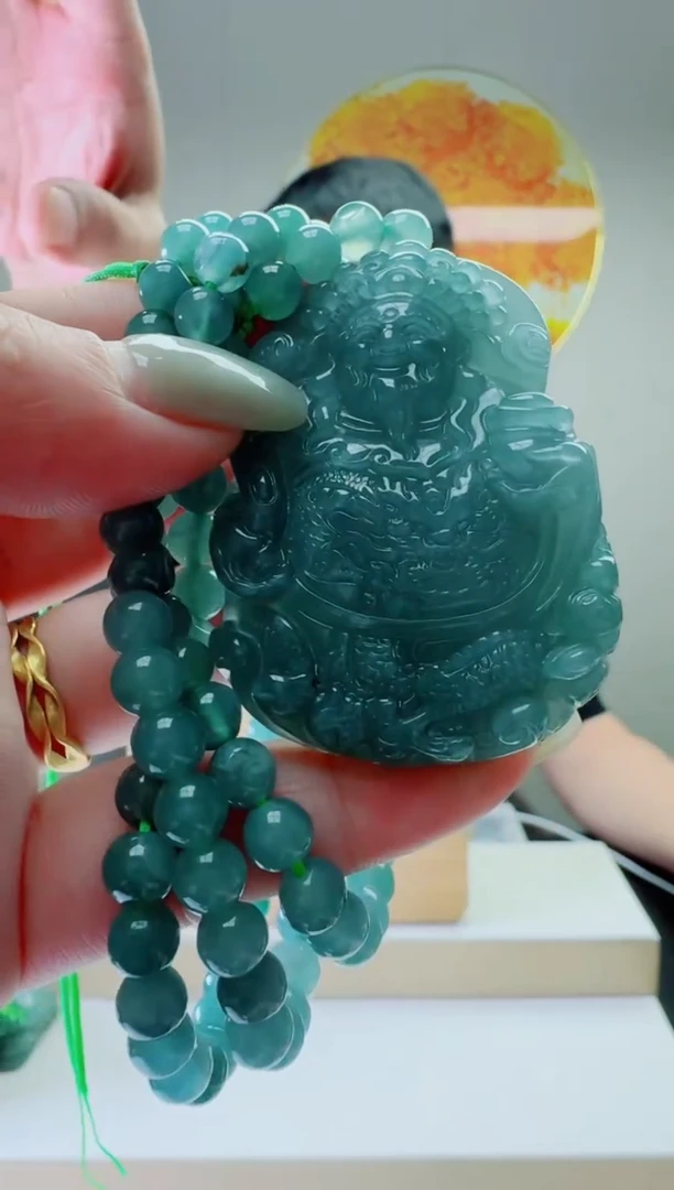 翡翠未镶嵌颈饰多样性随机发其一