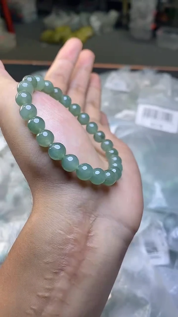 定制翡翠未镶嵌天然缅甸A货翡翠，多样性发货，拍一发一