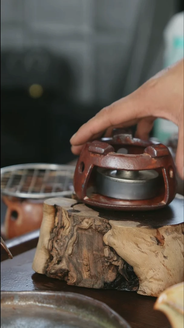 紫砂全手工三足小炉