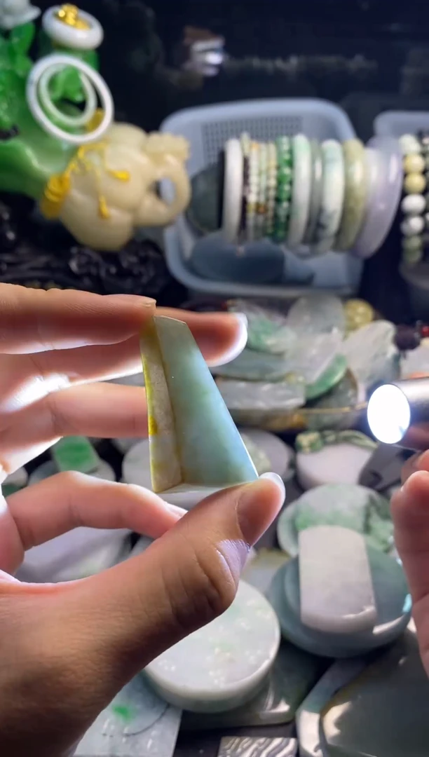 未镶嵌定制翡翠A货翡翠8