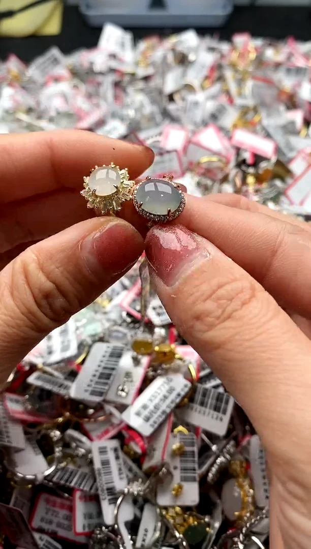 【闪购商品】翡翠戒指银S925镶嵌666666     7
