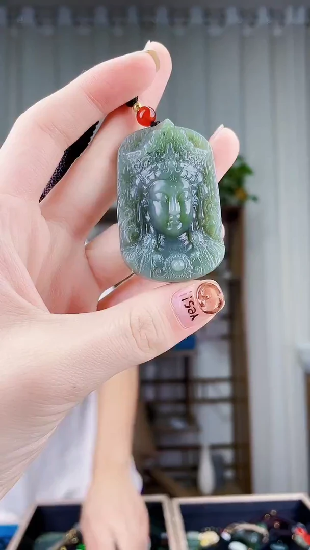 颈饰未镶嵌和田玉拍一发一，多样性发货！