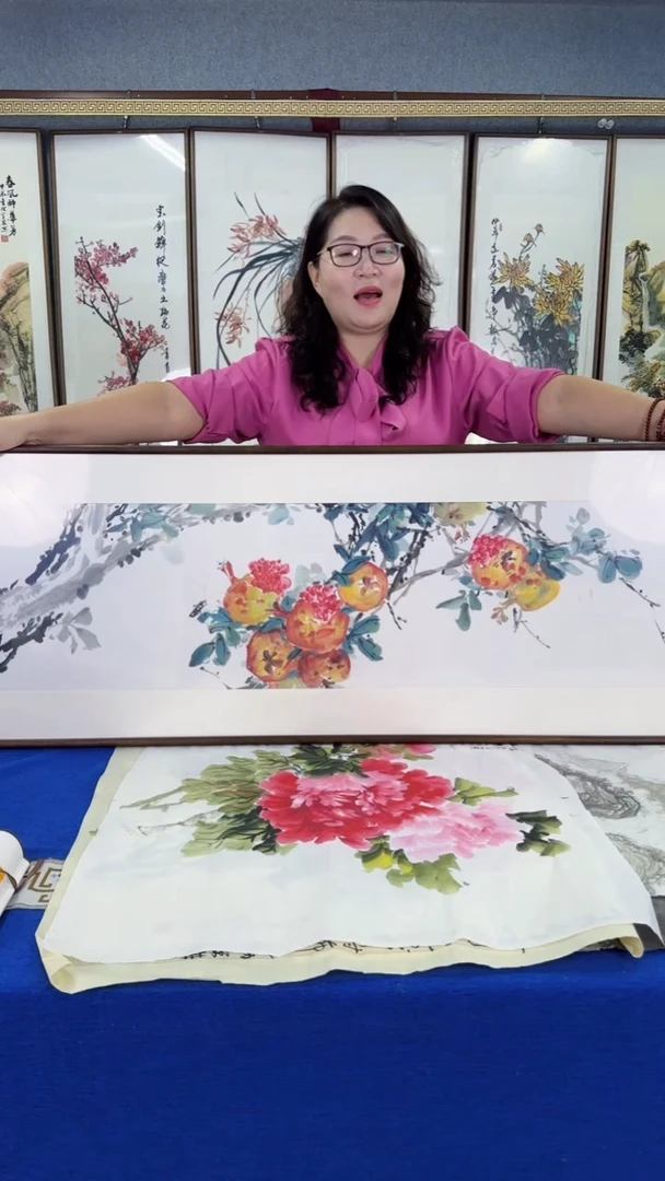 国画富贵牡丹 实木画框 45*160