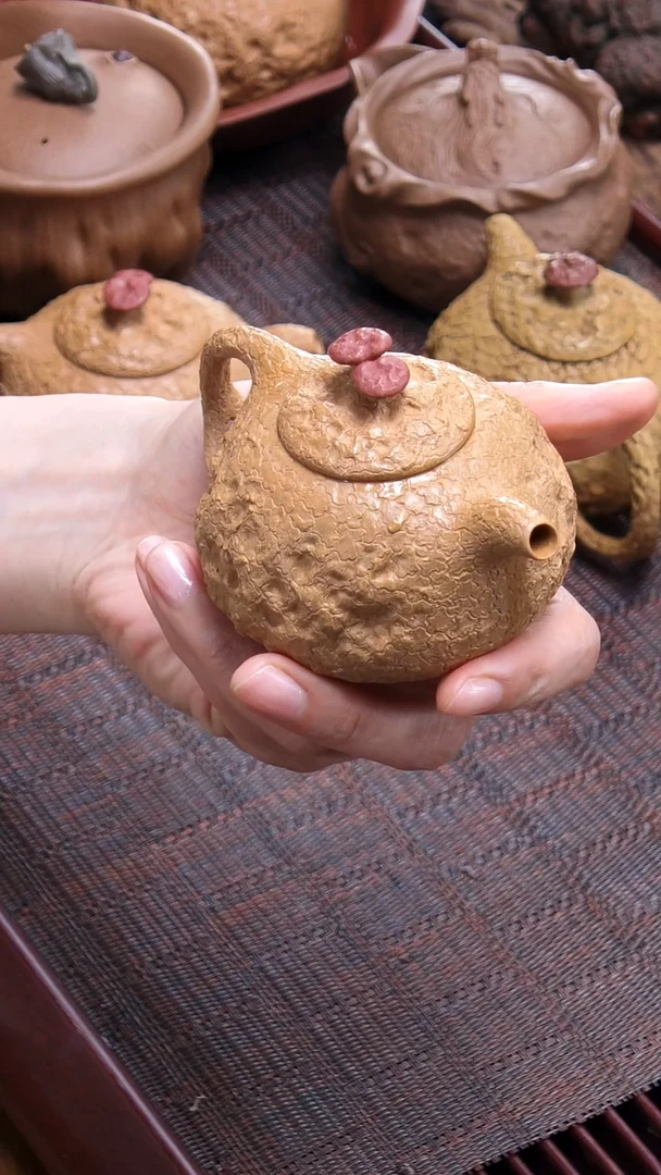 【闪购商品】紫砂紫砂壶砂宴 全手工《灵芝供春壶》