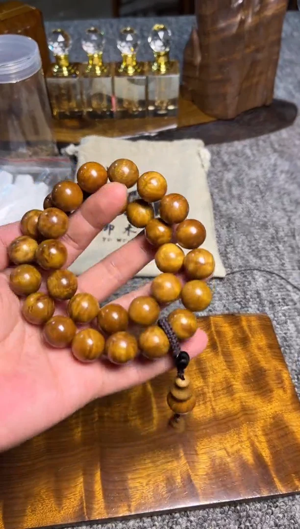 手串/手链楠木（金丝楠）1.5手持68