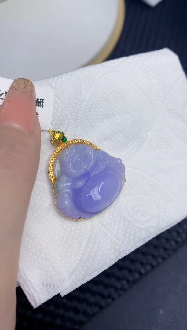 颈饰18K金镶嵌翡翠缅甸天然翡翠A货