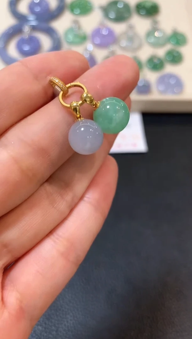 翡翠18K金镶嵌吊坠(不含链)b11多样性一件发货不退换