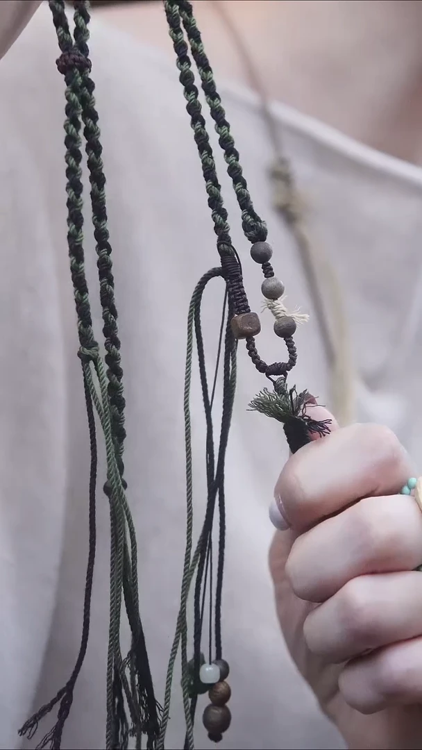 裸石蜜蜡未镶嵌绳子设计款