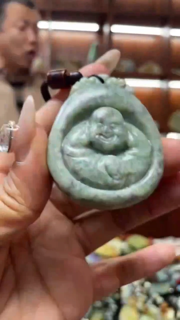 未镶嵌岫玉挂件