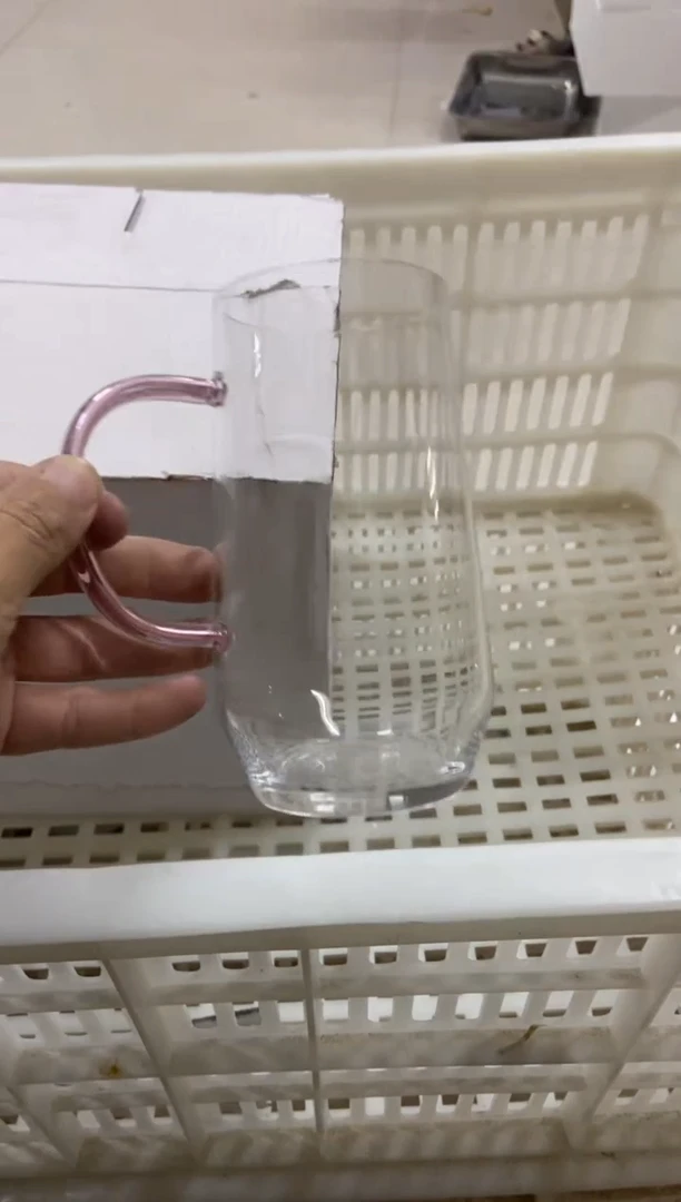 杯子瓷无运费险有瑕疵的摄影的产品有使用过的痕迹有点脏介意勿拍