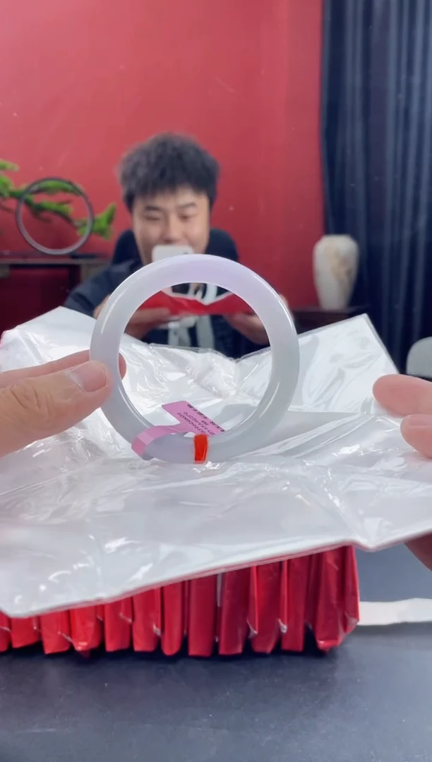 未镶嵌手镯翡翠2