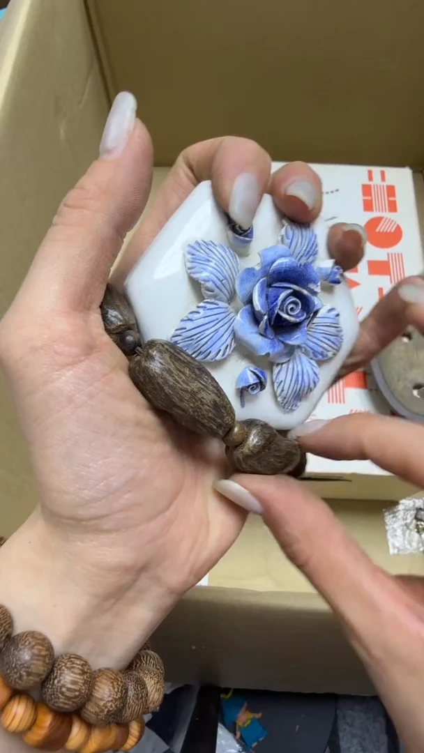 瓷片瓷片瓷片瓷片瓷片亮*光50