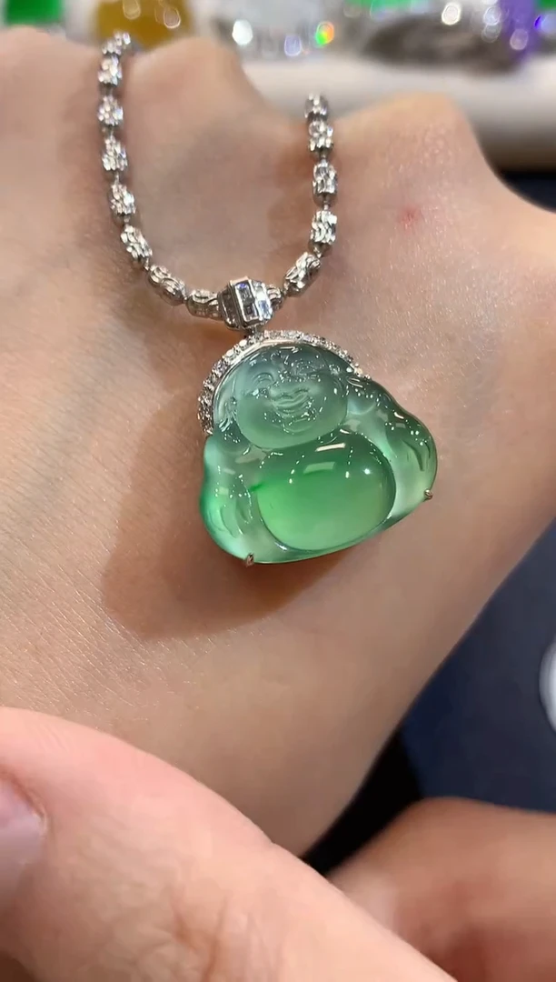 吊坠(不含链)18K金镶嵌翡翠S1