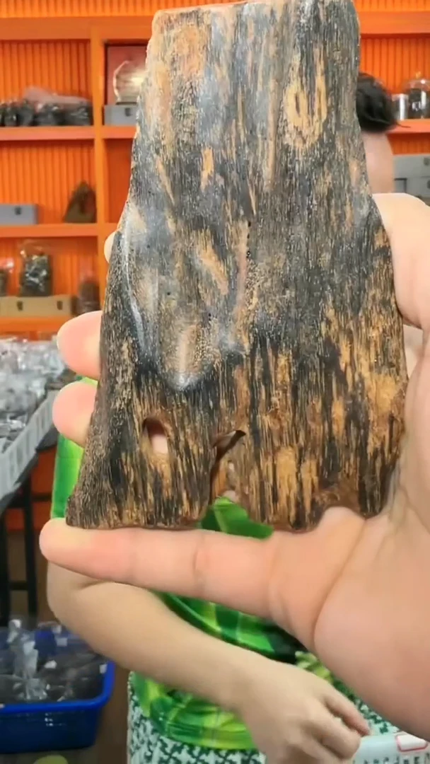 沉香手把件408号多样性发一