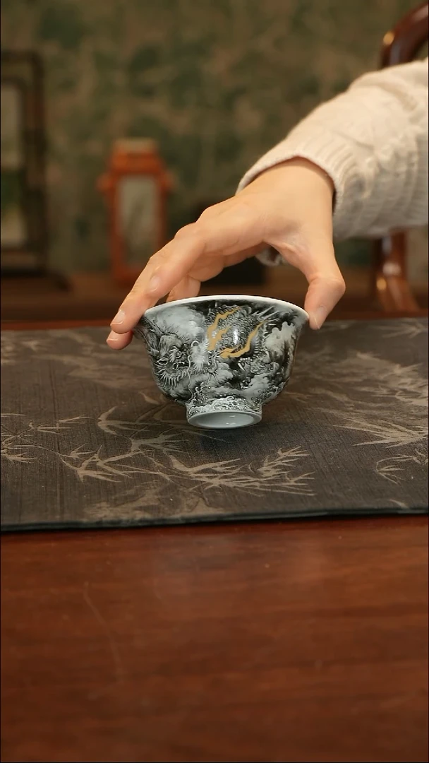 新品墨龙大压手杯