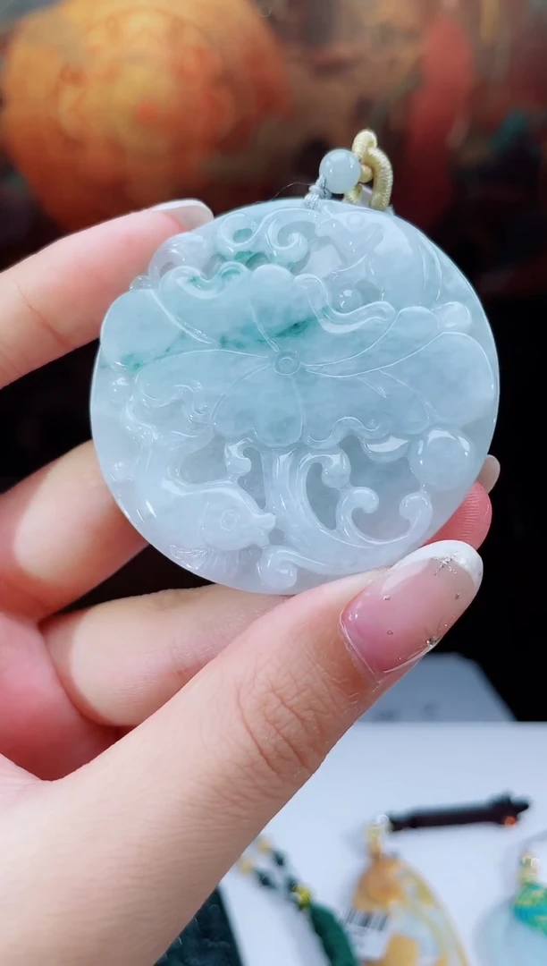颈饰未镶嵌翡翠翡翠多样性发其一