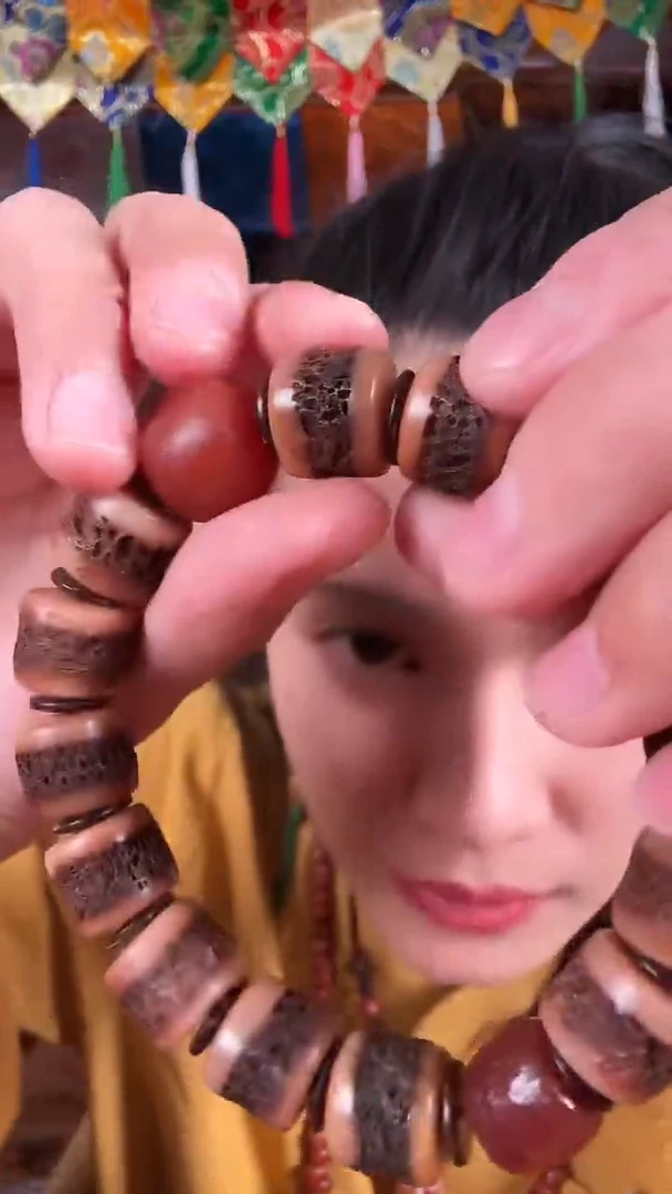 非金属无非金属无藏地嘎嘎手串