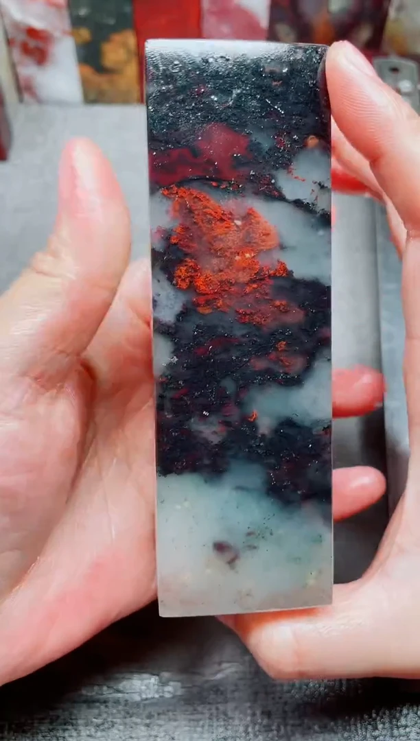 玉桂林鸡血玉素章玉化水墨25