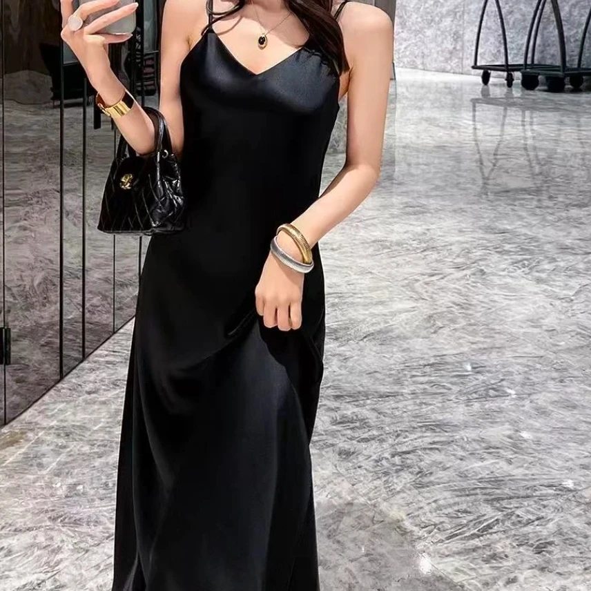 2025吊带鱼尾优雅醋酸缎面夏季法式显瘦气质长裙