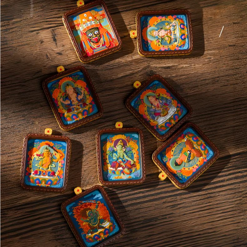 【舒辰藏传】吊坠多款可选皮壳浮雕手绘唐卡五爷文殊普贤财神