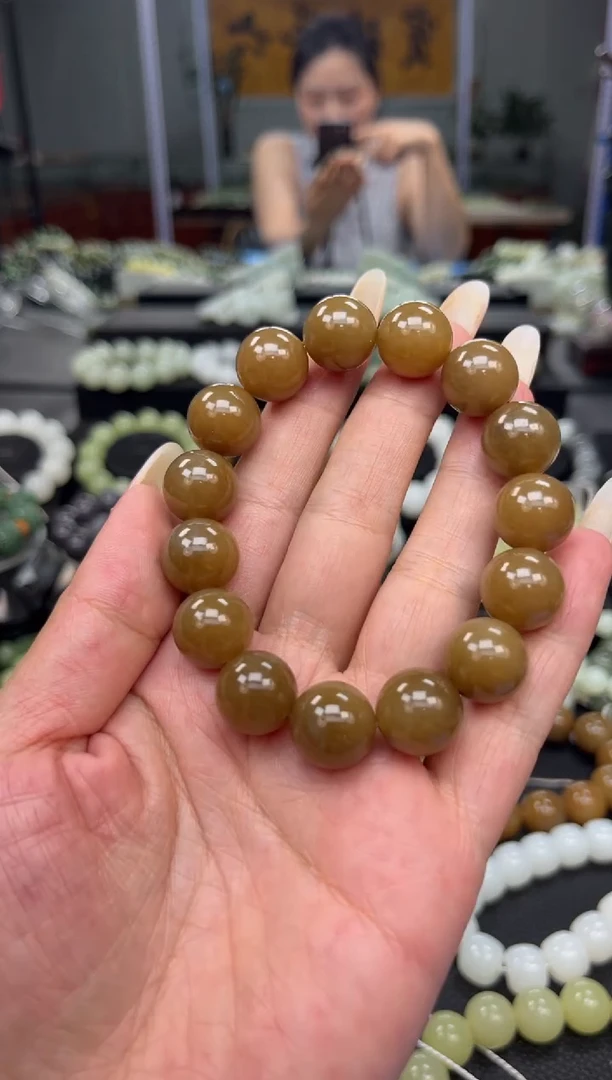 手串未镶嵌和田玉新疆且末红糖卡14