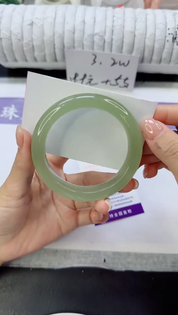 未镶嵌手镯石英质玉266/59