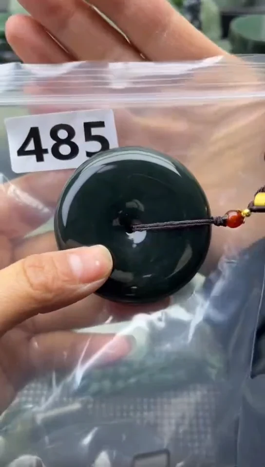 未镶嵌和田玉珠宝半成品扣子