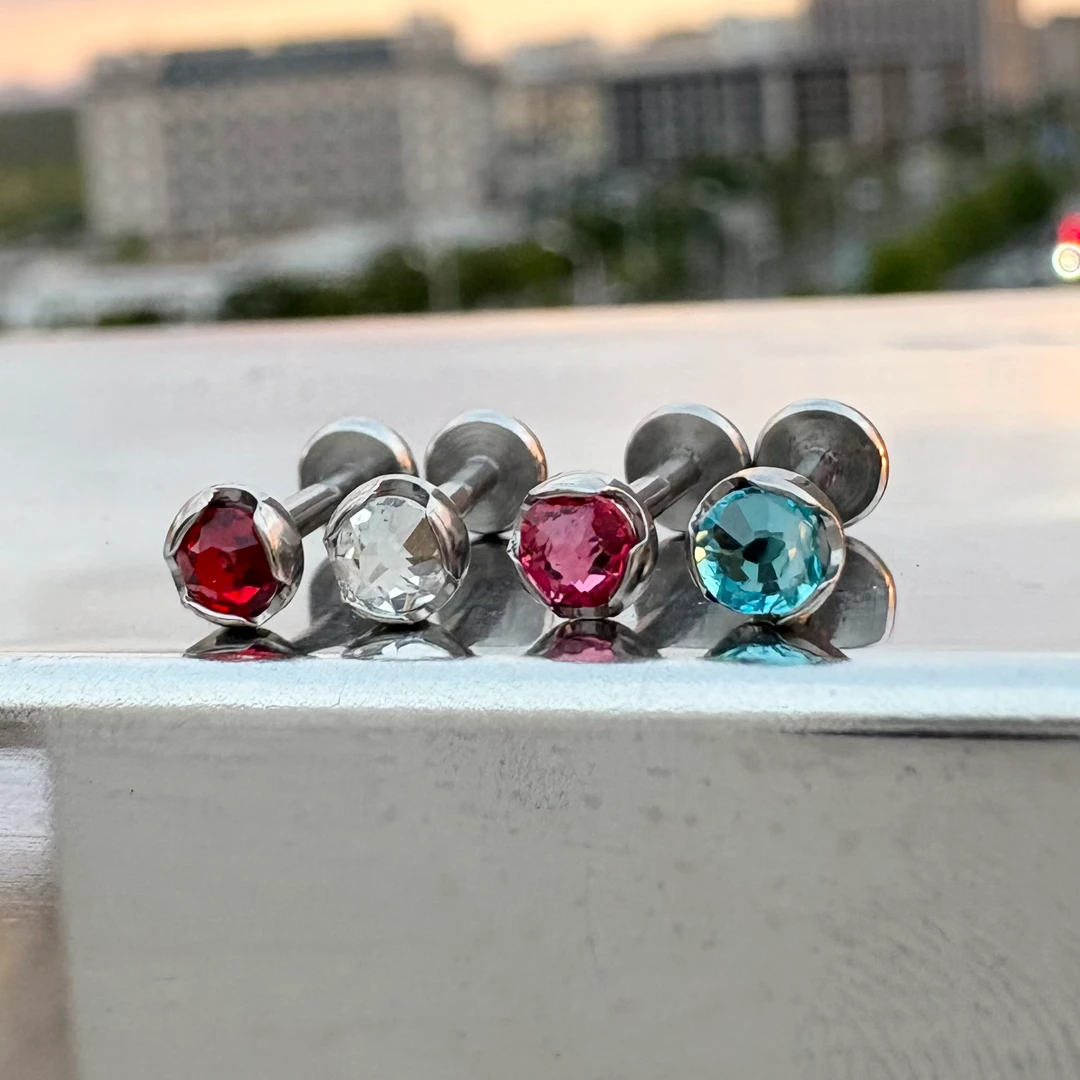 合金合成锆石耳饰 钛合金个性波浪托爪钻穿刺耳钉鼻钉舌钉饰品