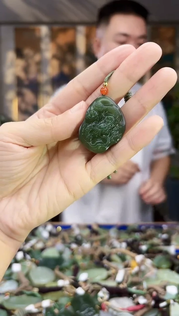 未镶嵌和田玉挂件拍一发一