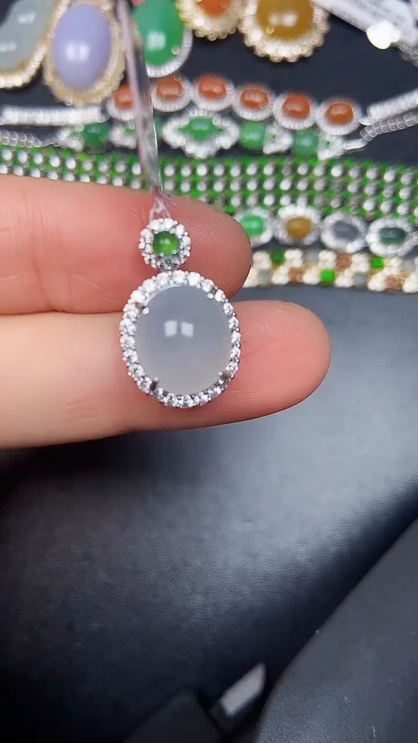 银S925镶嵌戒指翡翠2700