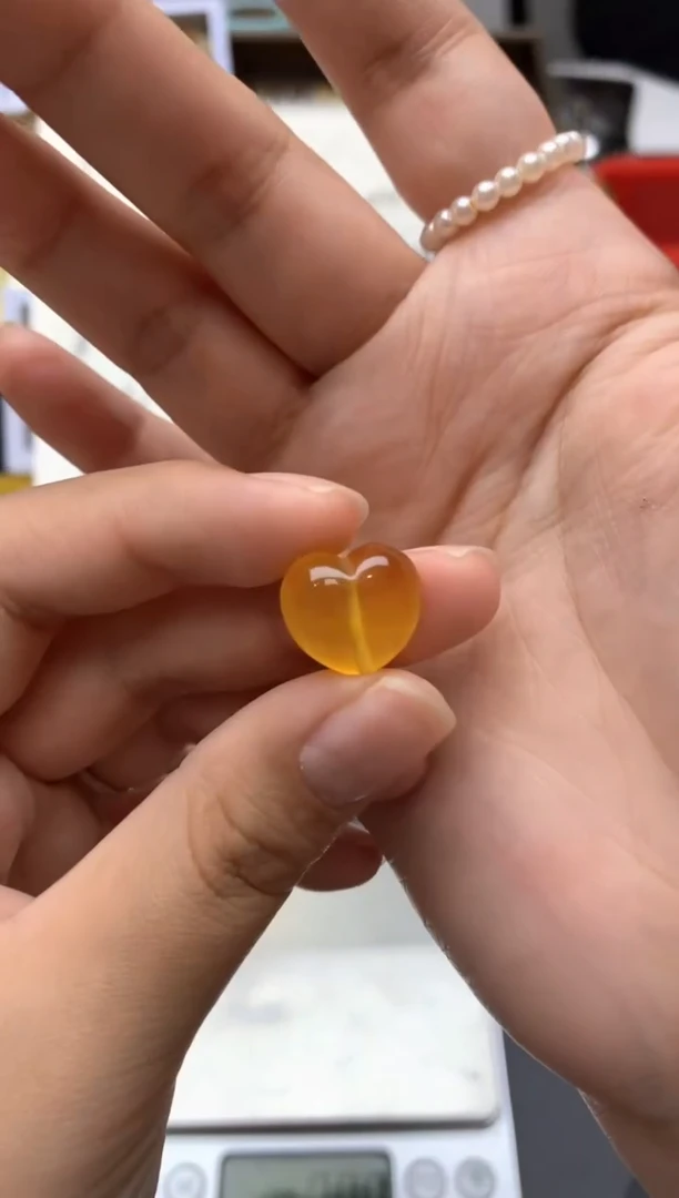 【闪购商品】琥珀珠宝奇石未镶嵌017琥珀蜜蜡花粉有纹小坑介意勿拍