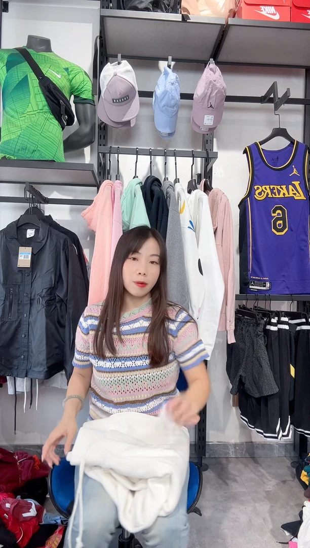 1371编码 瑕疵款直播间过款为准 尺码