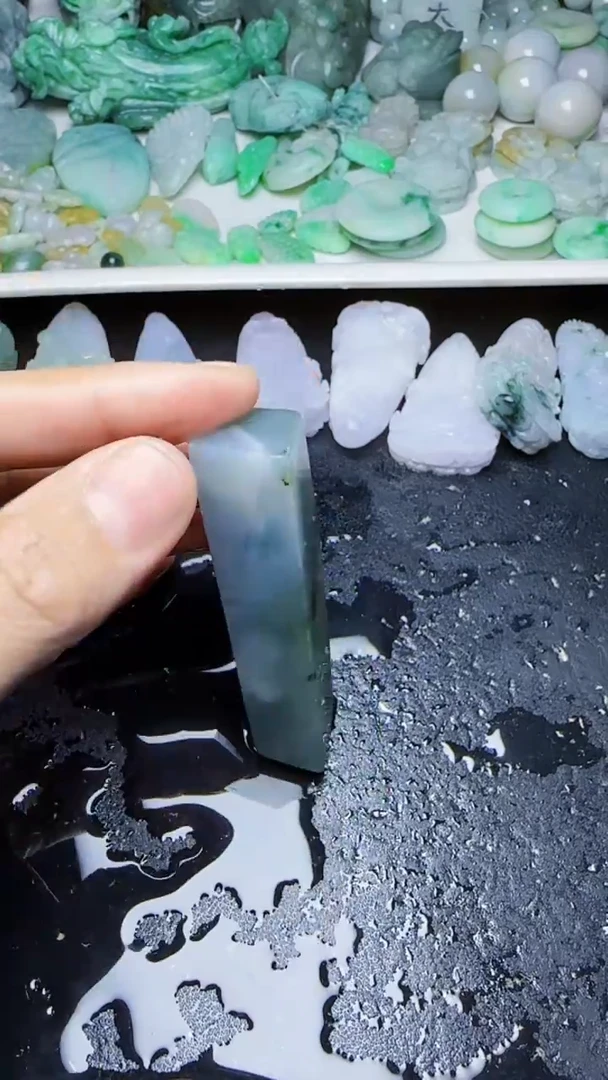 未镶嵌挂件翡翠为**改036