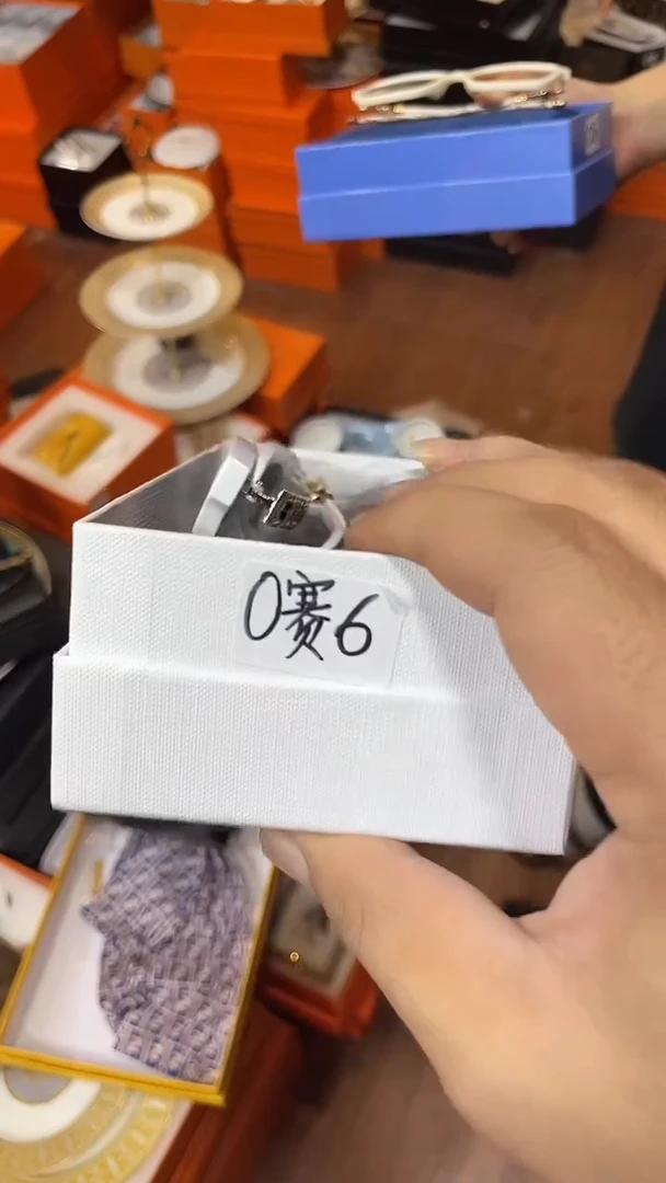 杯鸿辉家品牌瓷器，京东包邮！