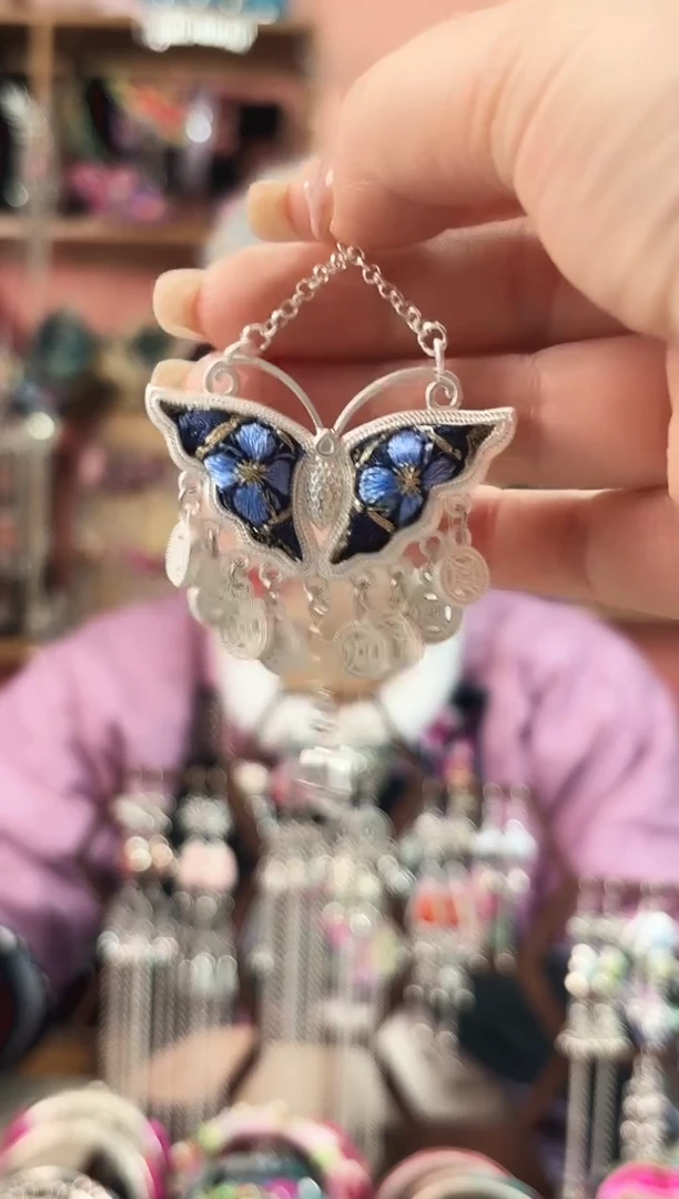 艺枝独绣手工饰品670