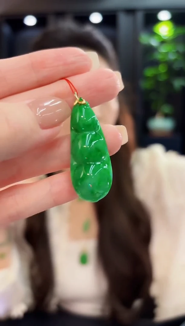 颈饰18K金镶嵌翡翠缅料A货/支持复检/一件