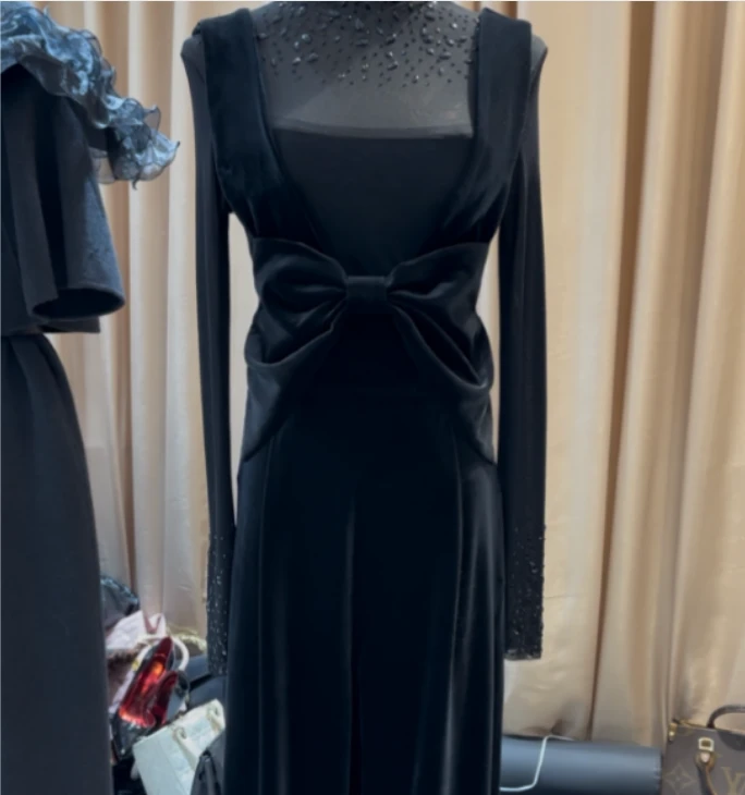 盛雅姿欧货气质时尚设计感百搭显腿长背带裤（裤长140左右）7461