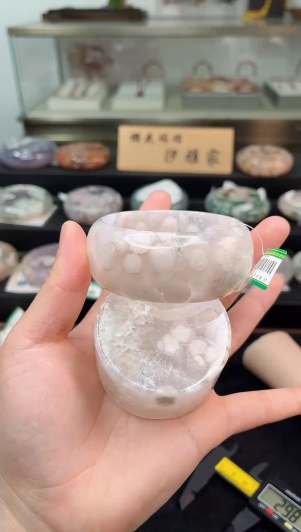 未镶嵌手镯石英质玉56圈口（赠品镯心）3650219