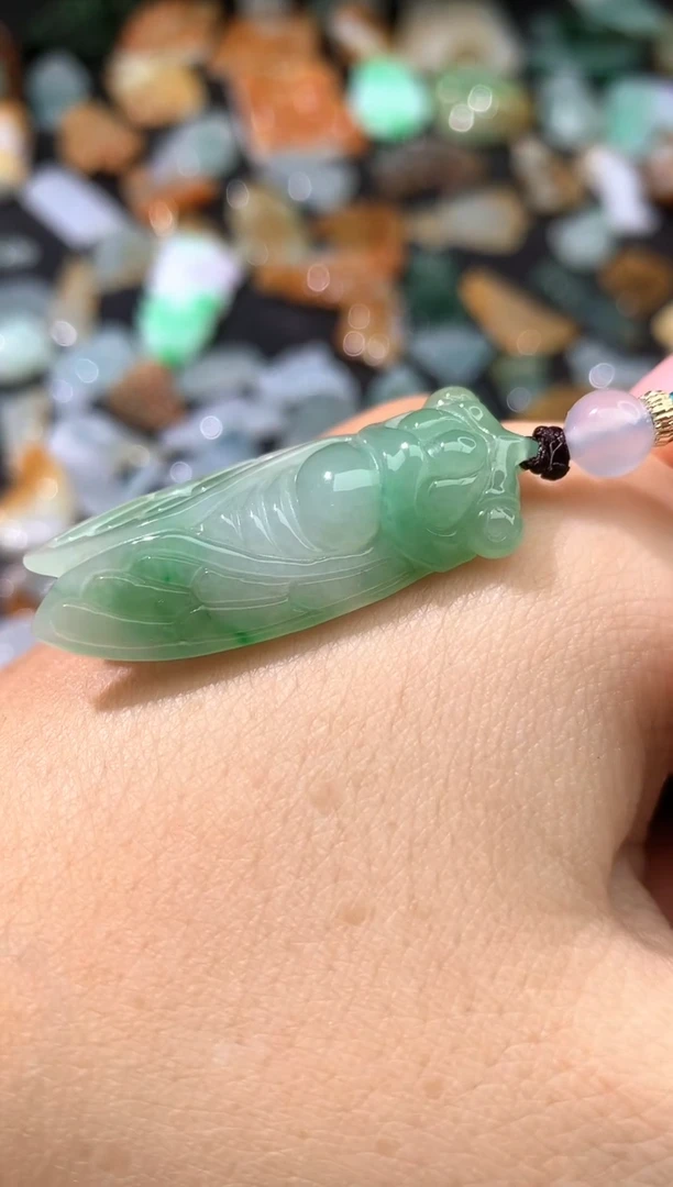 颈饰未镶嵌翡翠吊坠