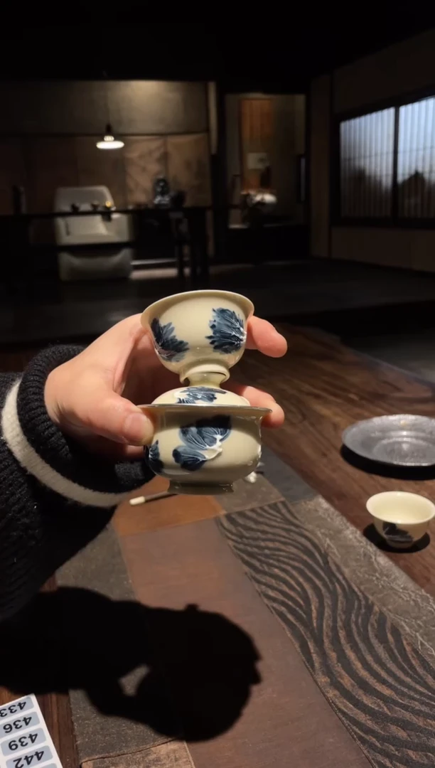 【闪购商品】0包银白菜元宝盖碗加小杯.........