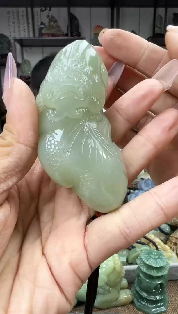 未镶嵌和田玉把件1