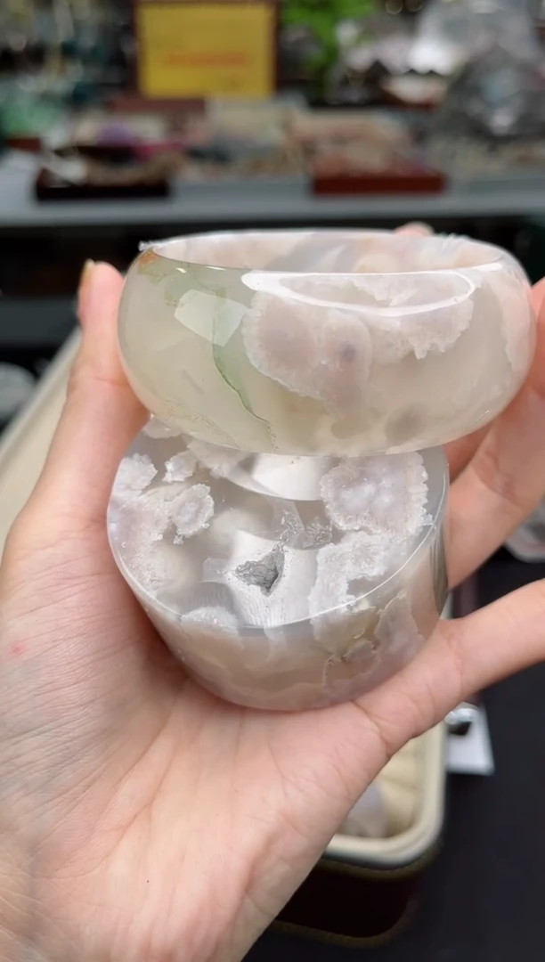 【闪购商品】石英质玉手镯未镶嵌59圈口（赠品镯心）6650388